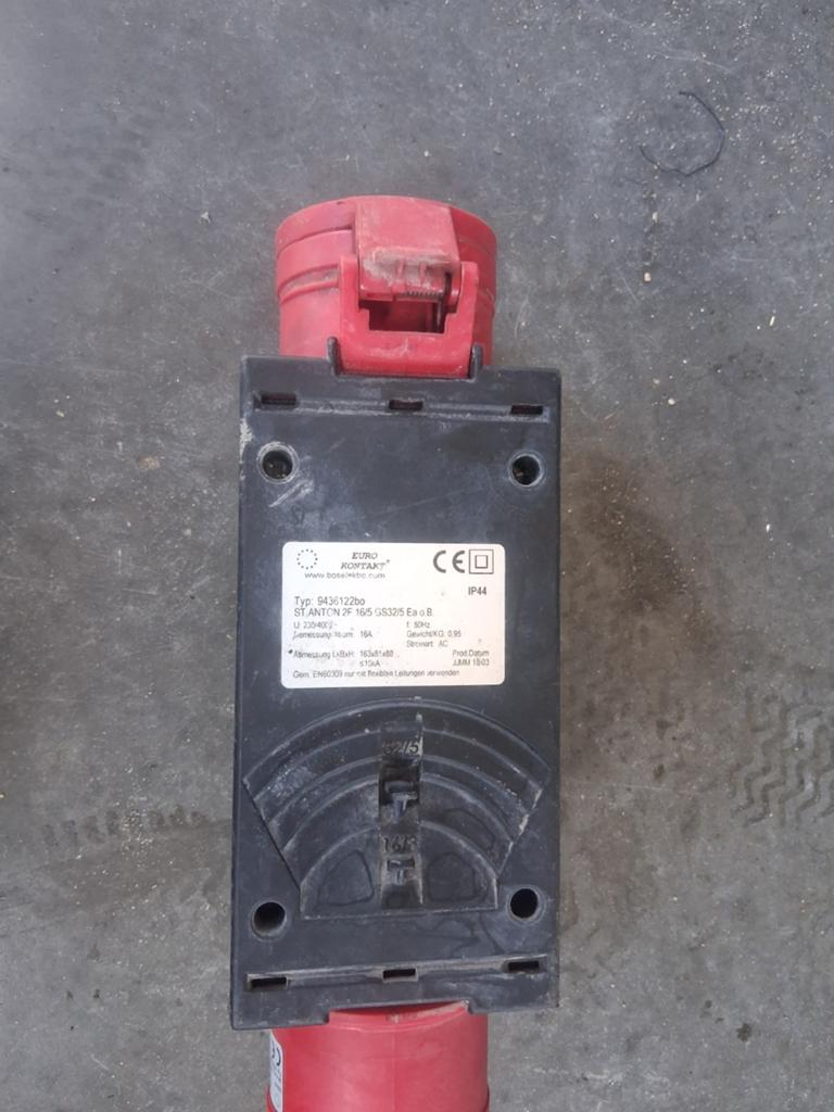 Verloop 32A -3fase naar 16A 3-fase met automaat, Ophalen of Verzenden, Overige typen
