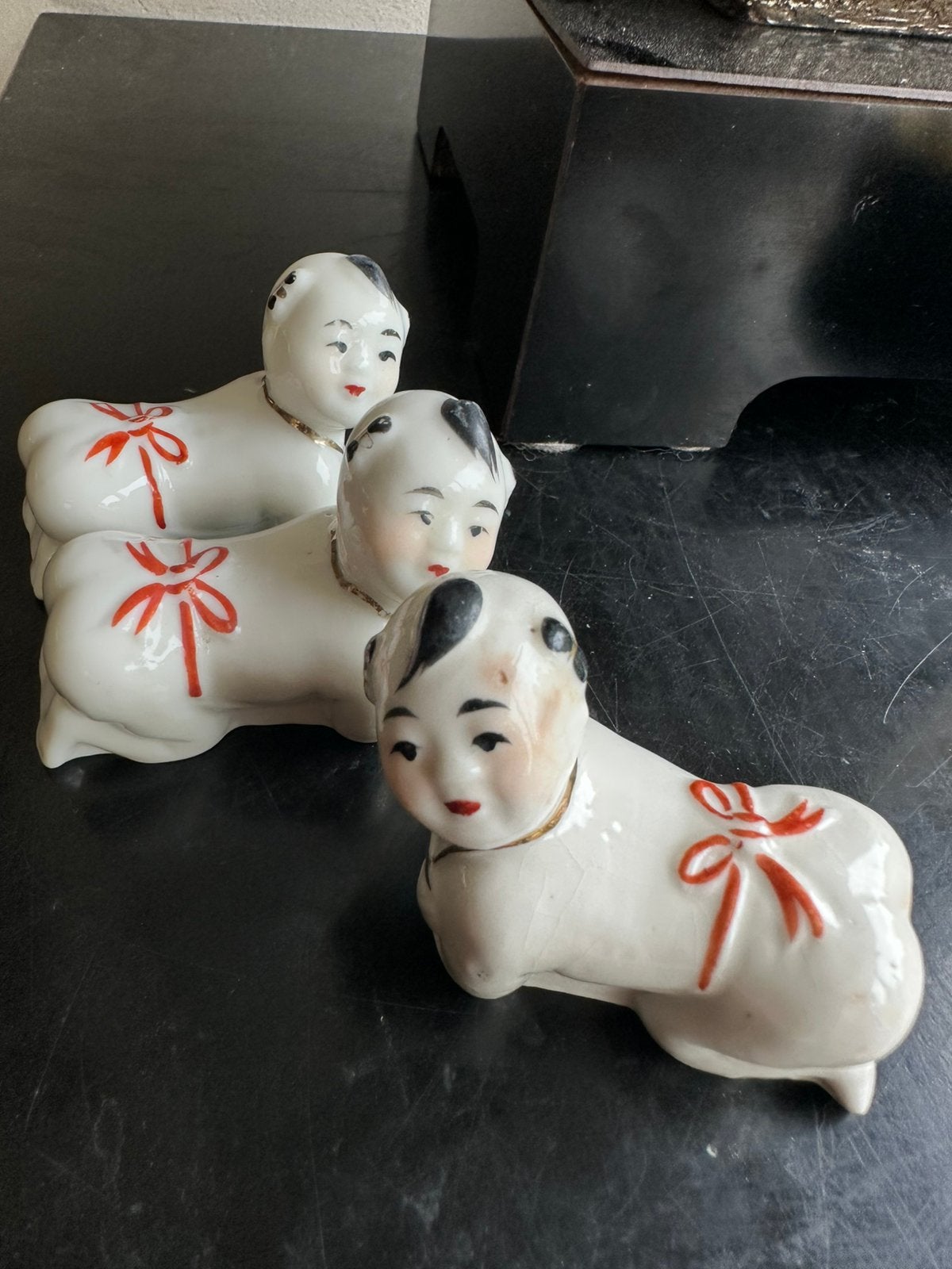 3x Chinees porselein eetstokjes houder 1 koop 6.5/4.4 cm, Verzamelen, Beelden en Beeldjes, Ophalen of Verzenden, Gebruikt
