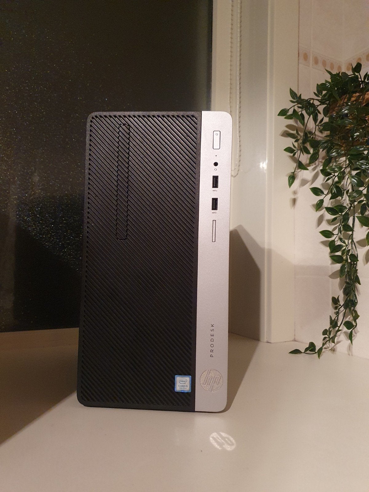 HP desktop - pc - core i5 - 8GB ram - 256GB SSD - W11! | 15x, Computers en Software, Computerbehuizingen, Ophalen of Verzenden