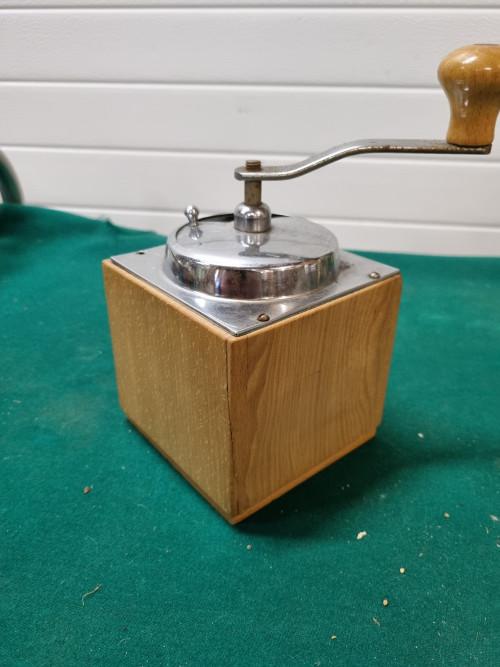 koffiemolen pede handmatig hout metaal, Antiek en Kunst, Ophalen of Verzenden