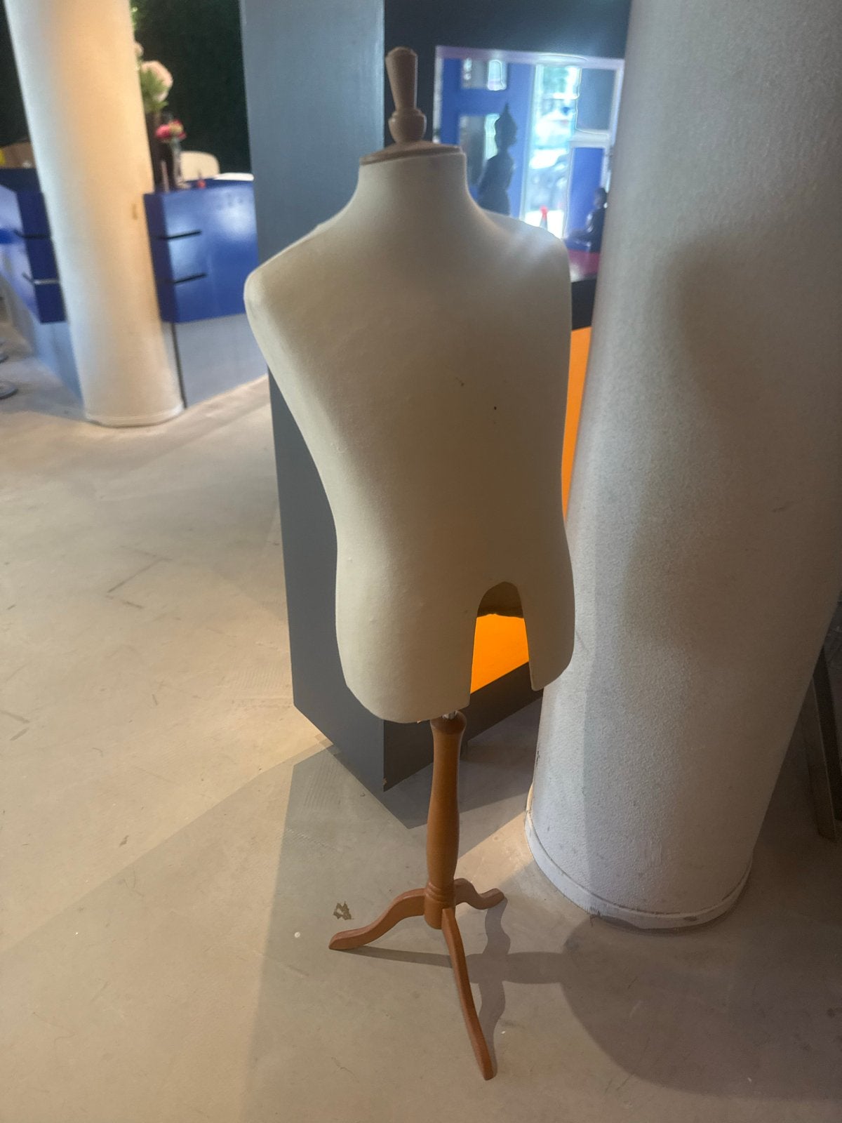 Vintage Torso Paspop op Houten Standaard, Ophalen