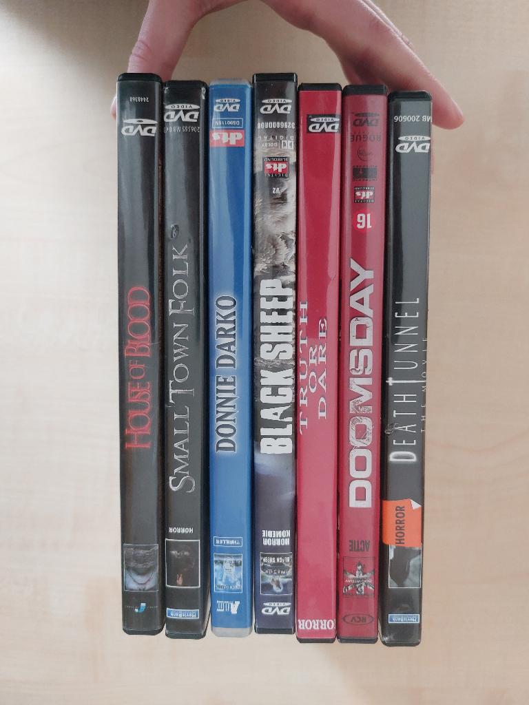 Stapel oude horrorfilms, Alle leeftijden, Ophalen, Gebruikt, Overige genres