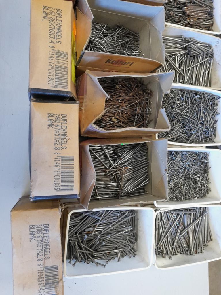 Diverse spijkers ook duplex en vk nagels, Ophalen, 50 tot 100 mm, Spijkers