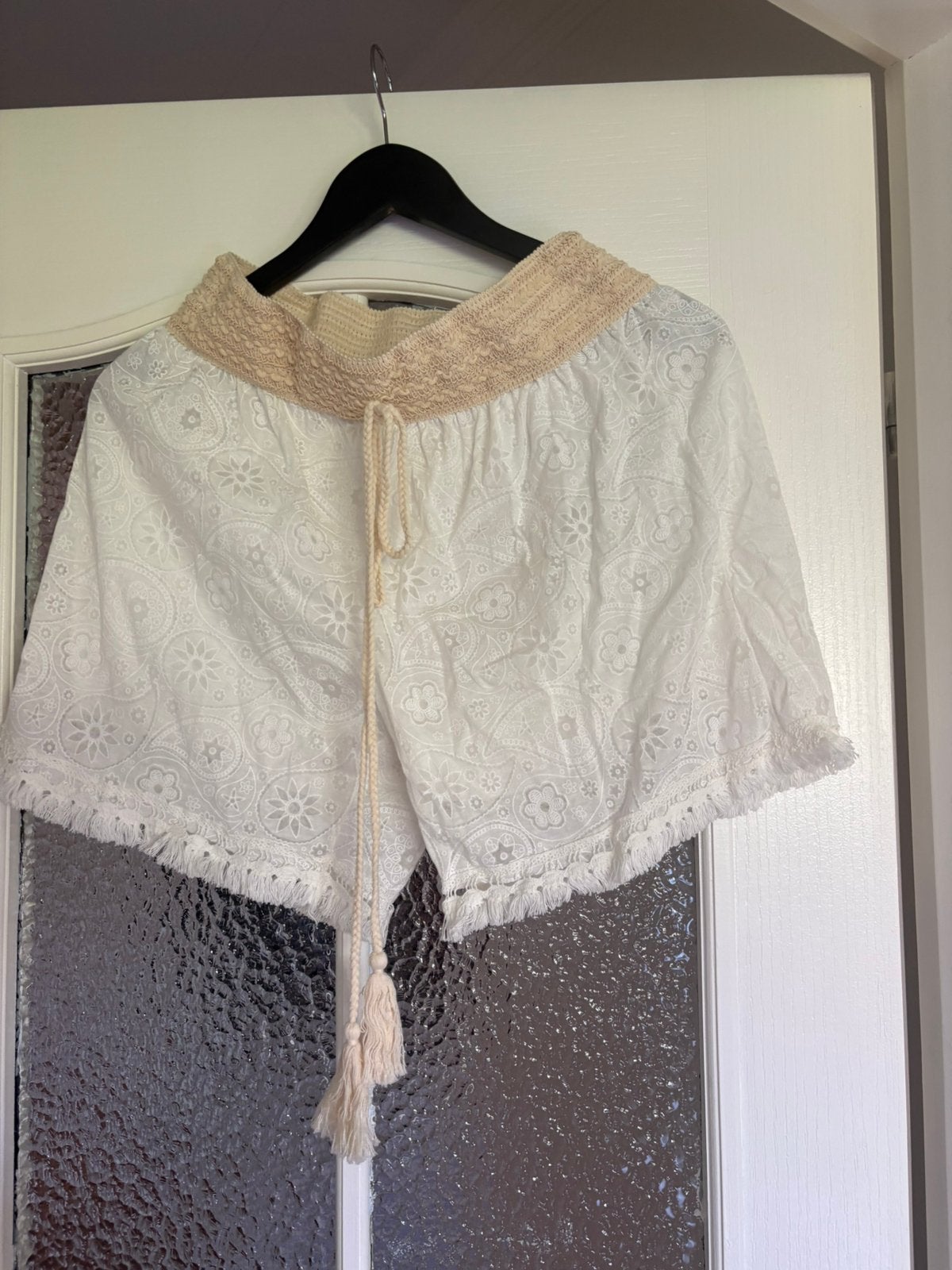 Korte broek Ibiza steil, Maat 38/40 (M), Kort, Beige, Nieuw