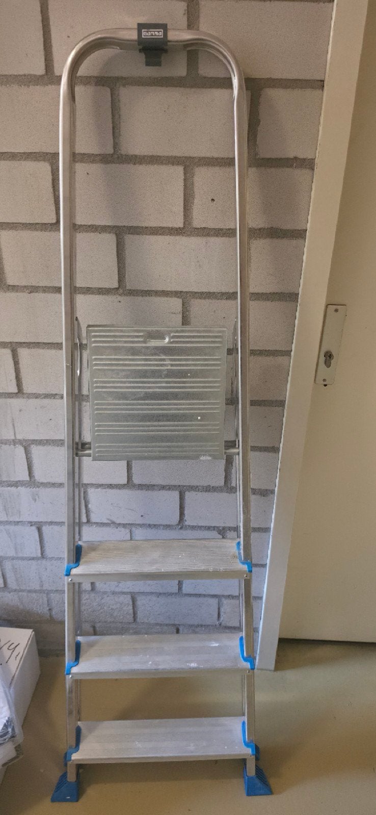 Ladder medium size, Doe-het-zelf en Verbouw, Ladders en Trappen, Ophalen of Verzenden, 4 meter of meer