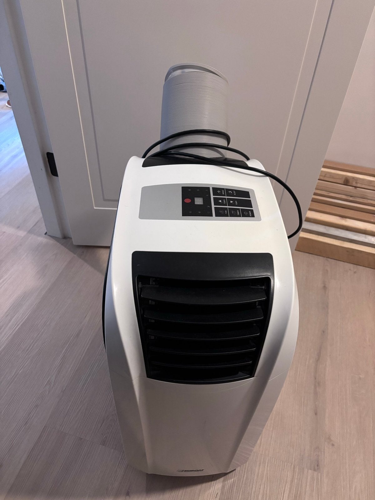 Eurom Multiclima 90 Mobiele Airco - Koelen en Ontvochtigen, Witgoed en Apparatuur, Ophalen, Gebruikt, Minder dan 60 m³, 3 snelheden of meer