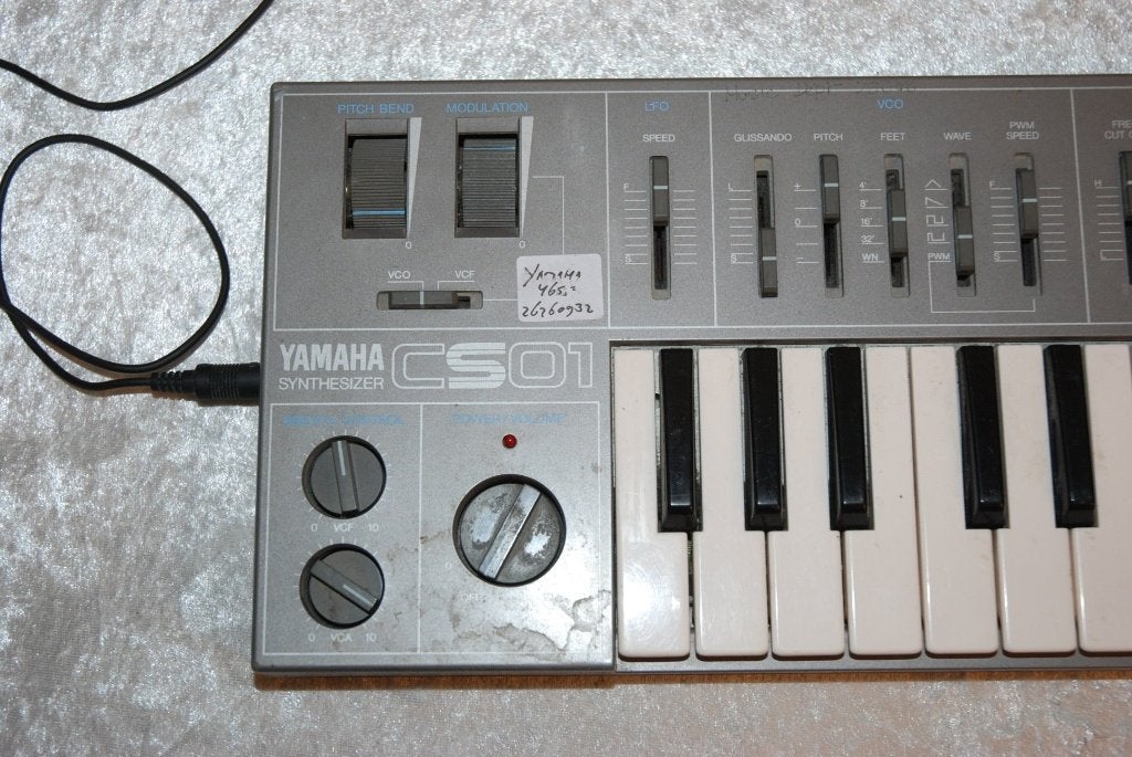 Yamaha CS01 synthesiser met mondstuk met voeding <26260932>, Gebruikt, ., Keyboard of Synthesizer, Ophalen of Verzenden