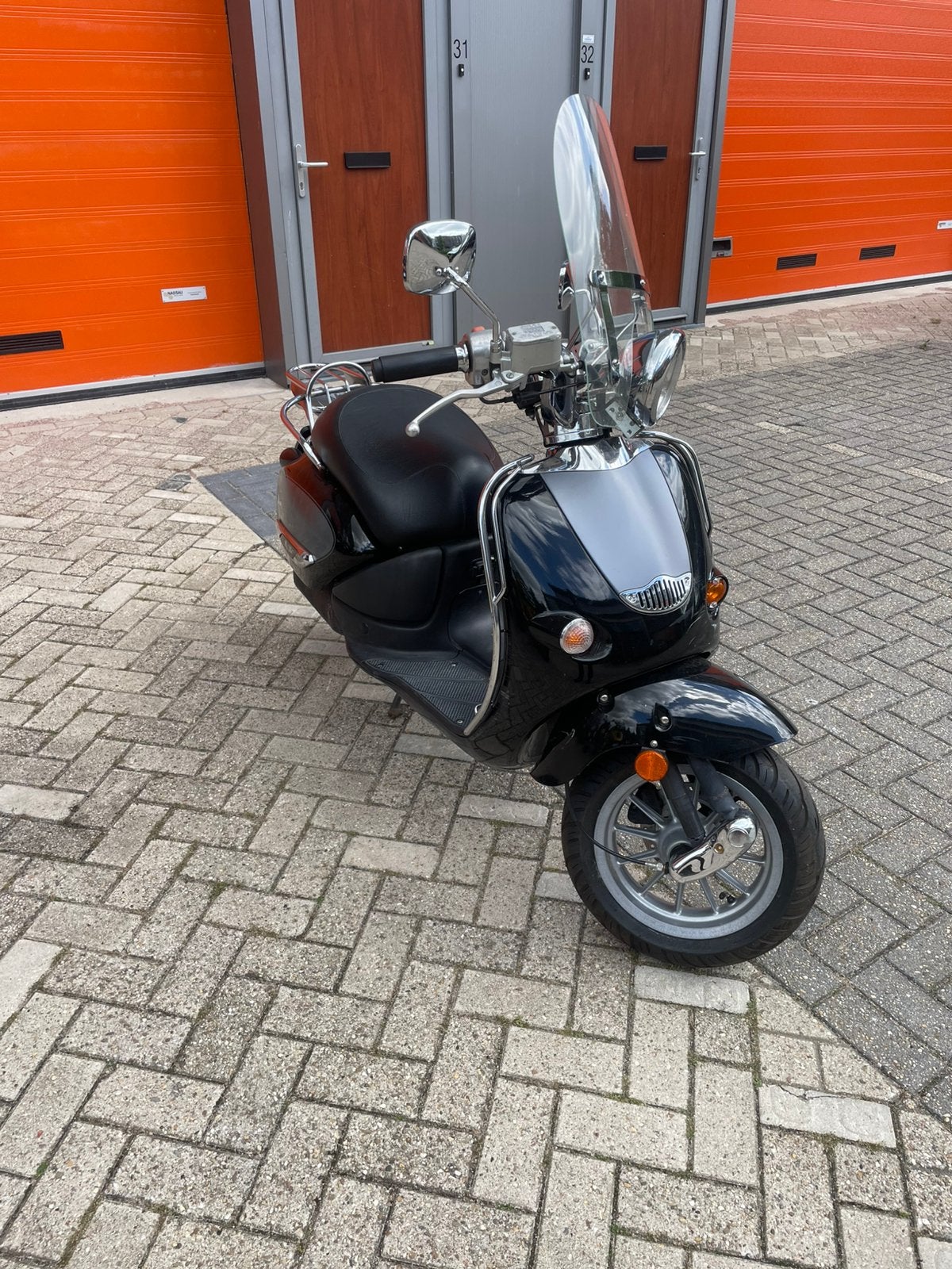 Aprilia mojito 2-takt blauw kenteken, Fietsen en Brommers, Snorfietsen en Snorscooters, Ophalen, Zo goed als nieuw, Benzine, Overige merken