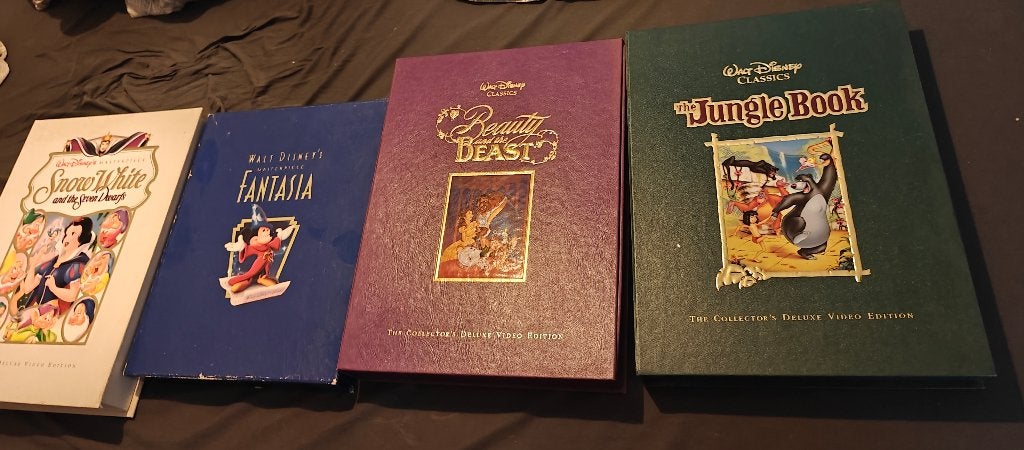 Zeldzame disney albums met videoband speciale extra's, Verzamelen, Ophalen of Verzenden, Overige figuren, Zo goed als nieuw, Overige typen