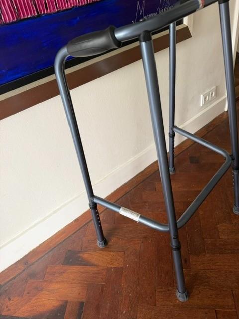 Schulte looprek lichtgewicht nieuw + 1 extra gratis, Diversen, Ophalen, In hoogte verstelbaar, Nieuw