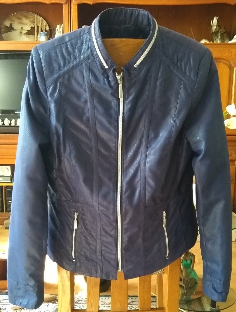 BLAUW Dames JASJE     (zo goed als nieuw), Ophalen of Verzenden, Zo goed als nieuw, Maat 38/40 (M), Blauw