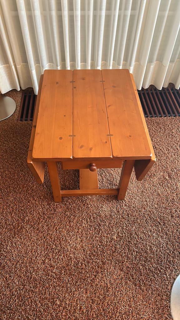 Shaker bijzettafeltje, Ophalen, Rond, Minder dan 55 cm, 45 tot 60 cm