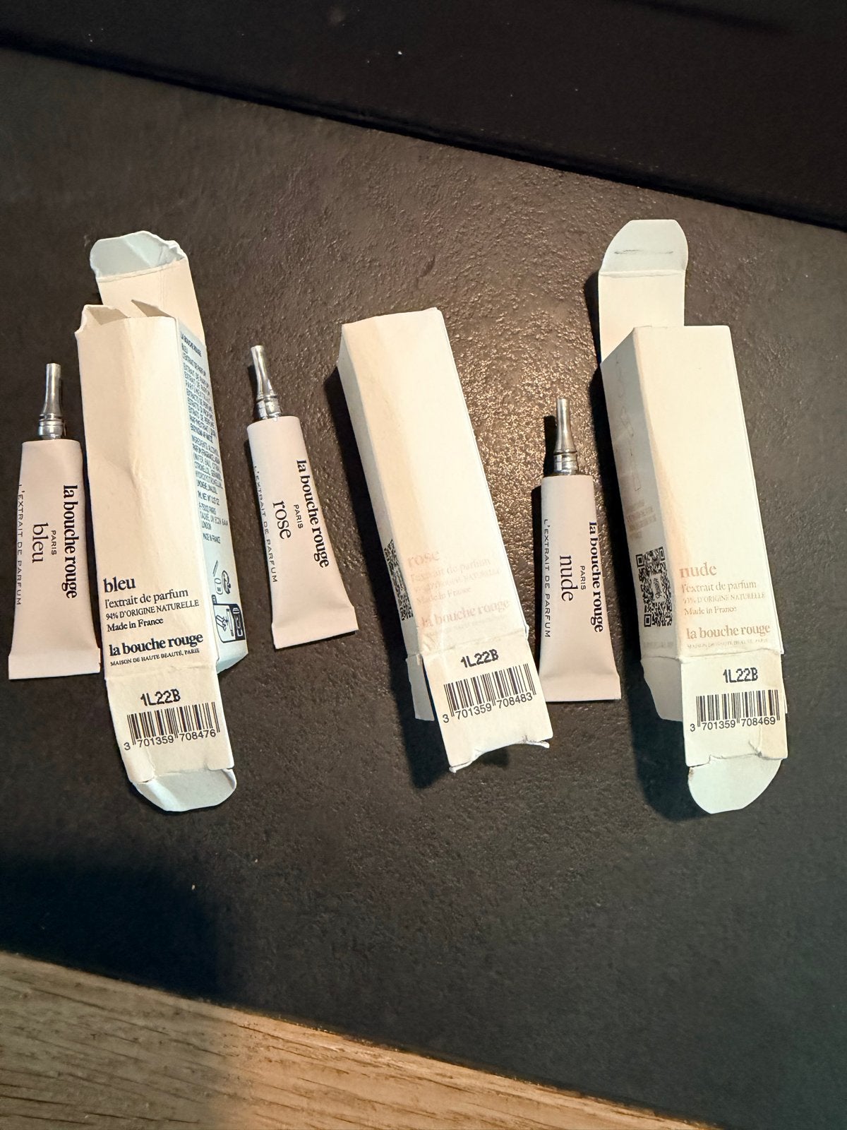 La Bouche Rouge parfum samples - Bleu, Rosé, Nude     Niche, Ophalen of Verzenden, Nieuw