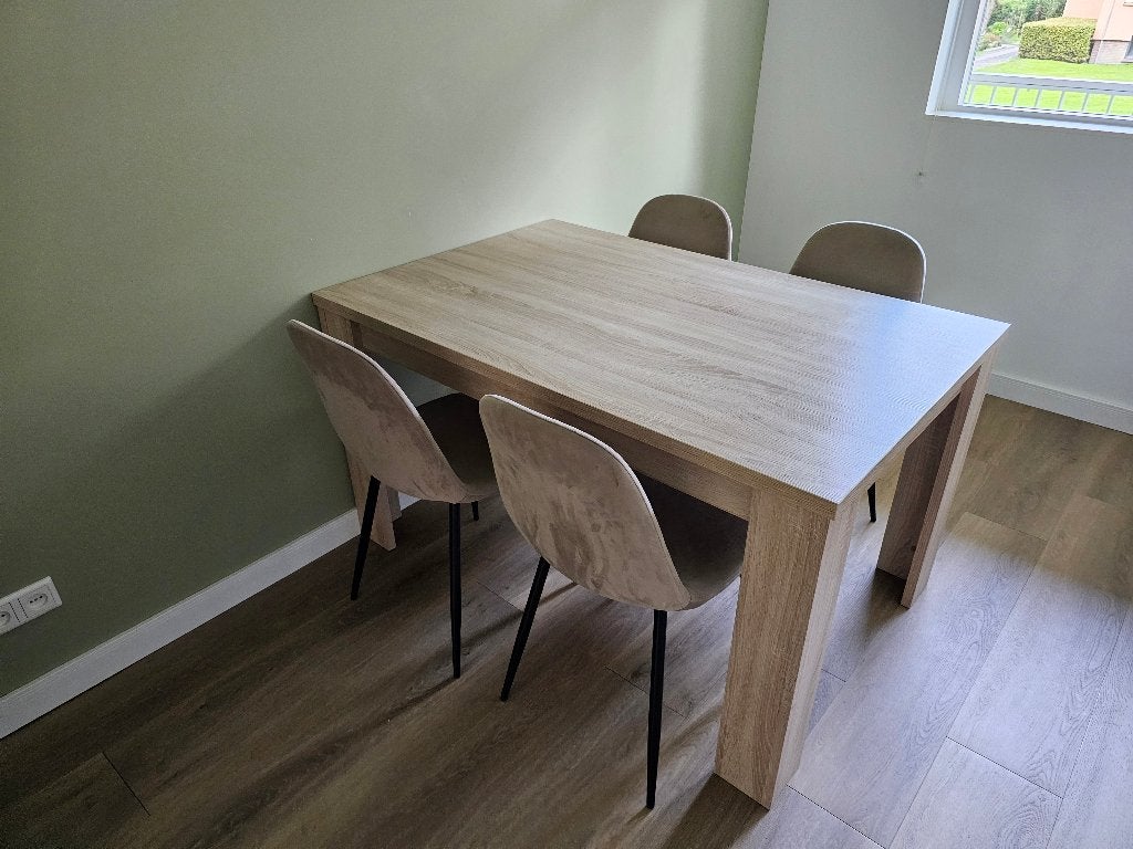 Mooie complete eethoek: Uitschuifbare eettafel+ 4 stoelen, Ophalen, Gebruikt, 50 tot 100 cm, 150 tot 200 cm