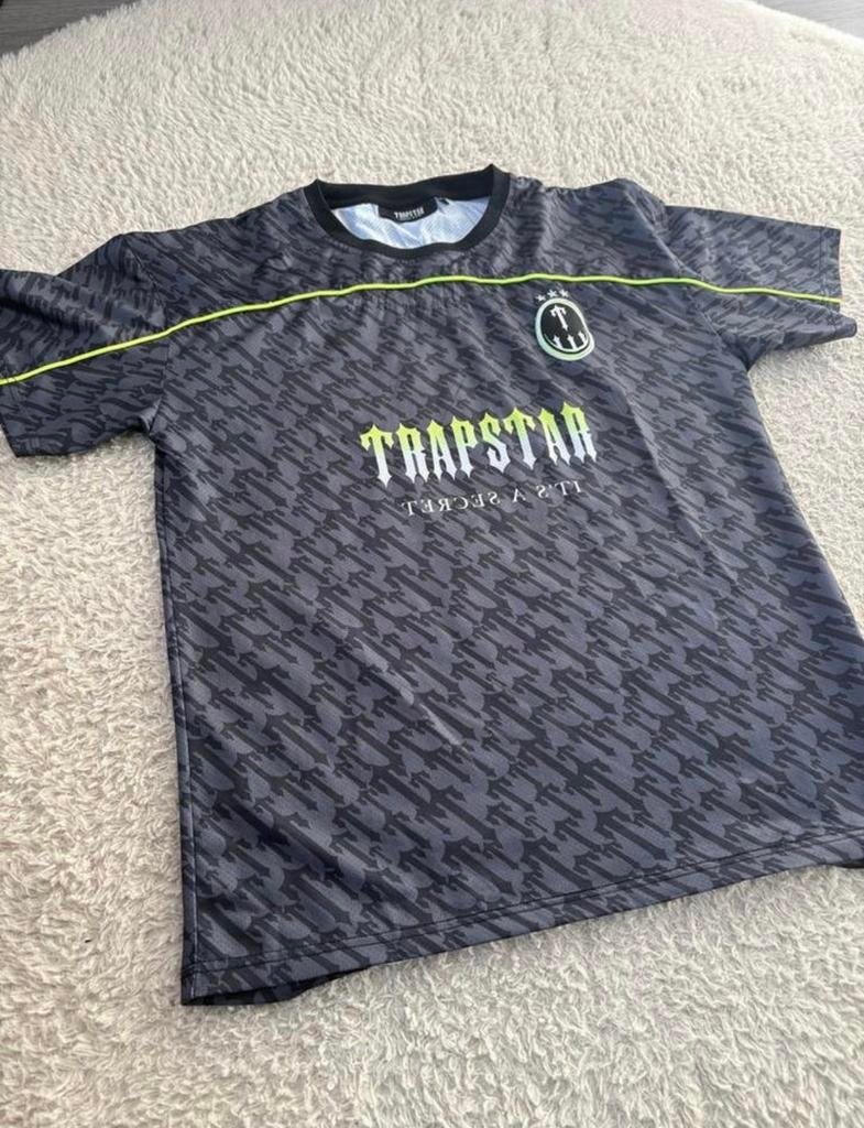 Trapstar shirt maat S (valt groot), Ophalen of Verzenden, Zo goed als nieuw, Maat 46 (S) of kleiner, Grijs