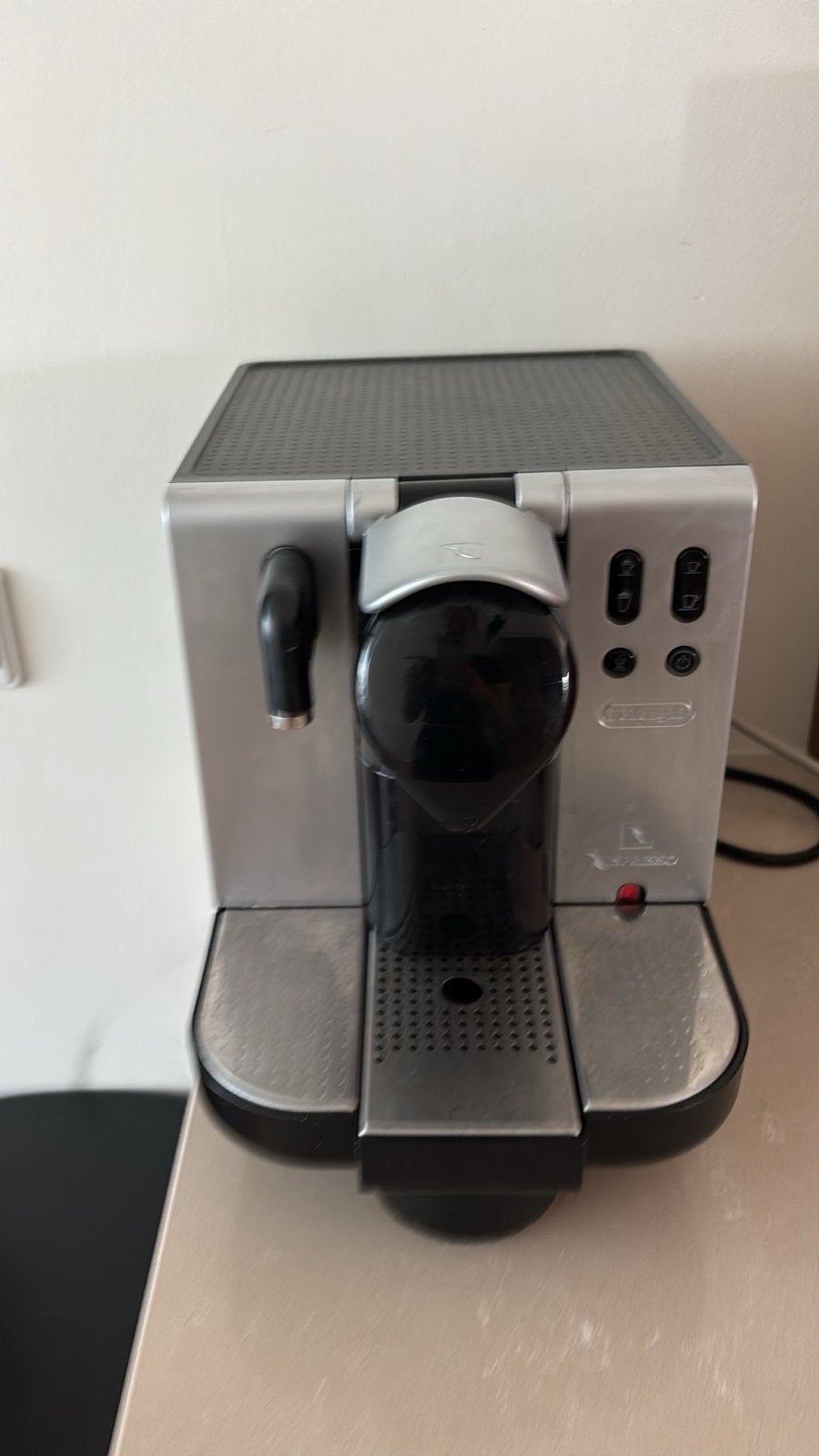 Gebruikte koffieautomaat - Veel plezier van gehad!, Ophalen, Gebruikt, Koffiemachine, Koffiepads en cups