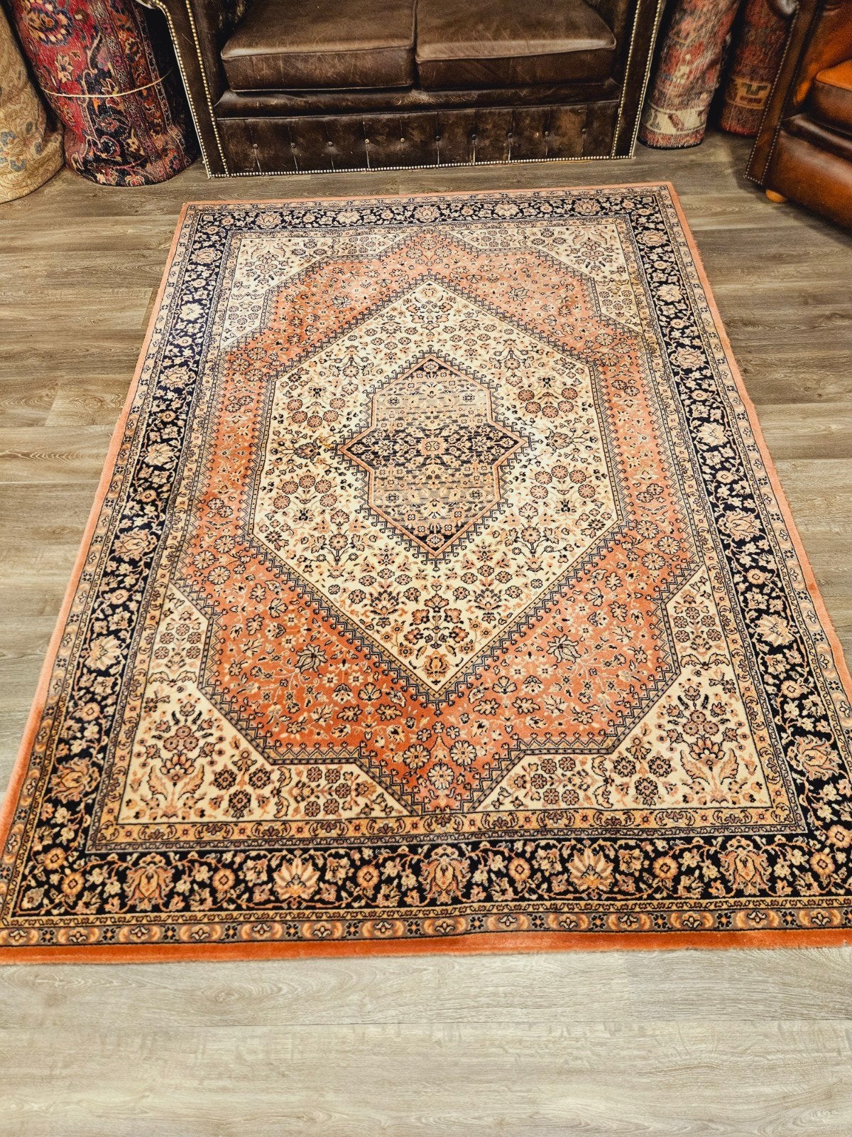 Perzisch Tapijt. prachtige kleuren en patronen! Weg = Weg!, Huis en Inrichting, Stoffering | Tapijten en Kleden, Perzisch, 200 cm of meer