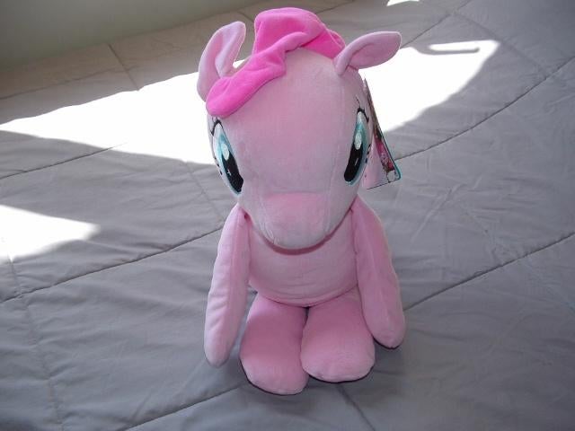 MY LITTLE PONY PAARD PINKY PIE GROTE UITVOERING VELOU, Ophalen of Verzenden, Nieuw, Overige typen