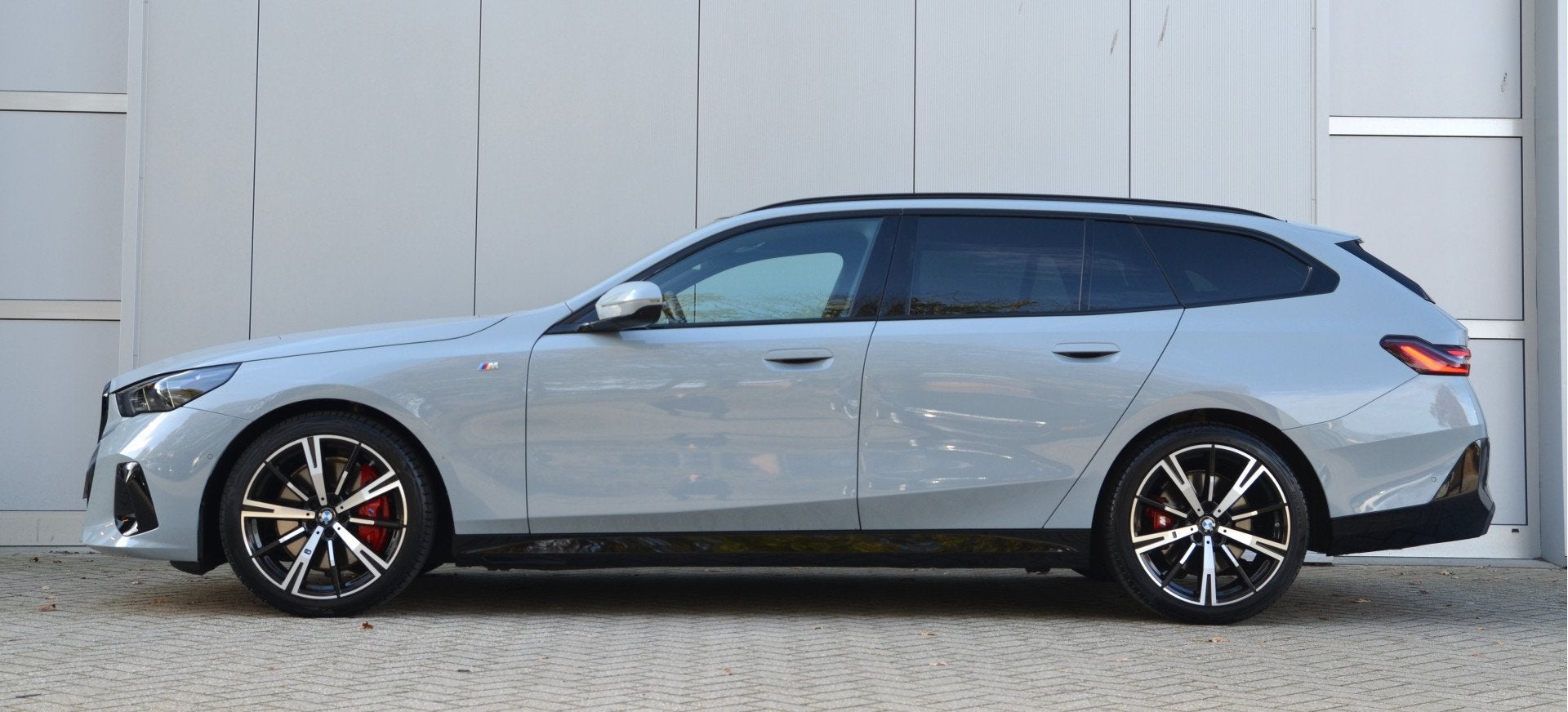 BMW 5 Serie Touring 540d xDrive M Sport Automaat / Panoramad, Auto's, 12 maanden, Gebruikt, 2993 cc, Diesel