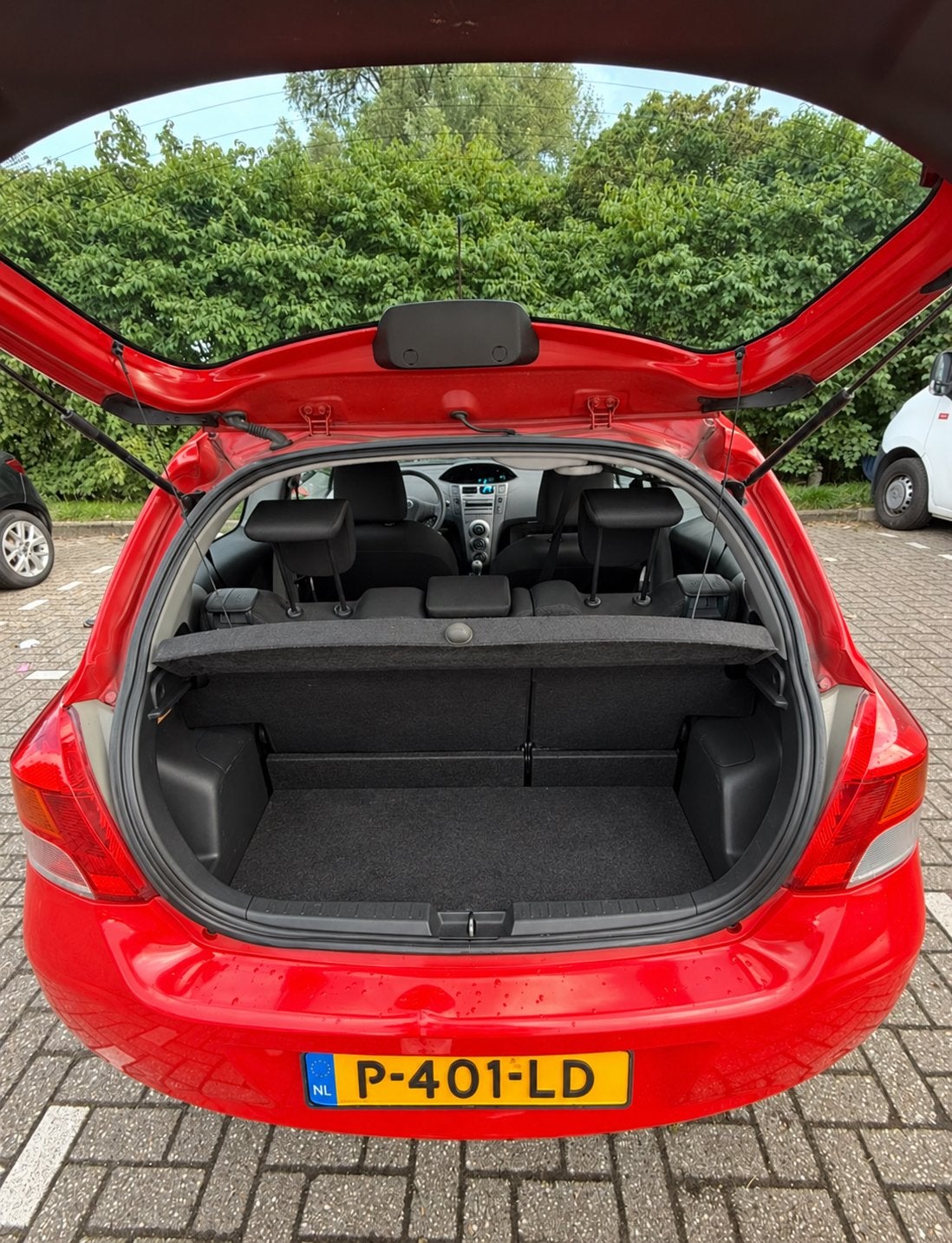 Foto 9 van Toyota Yaris 1.0 12V Vvt 14 maanden apk