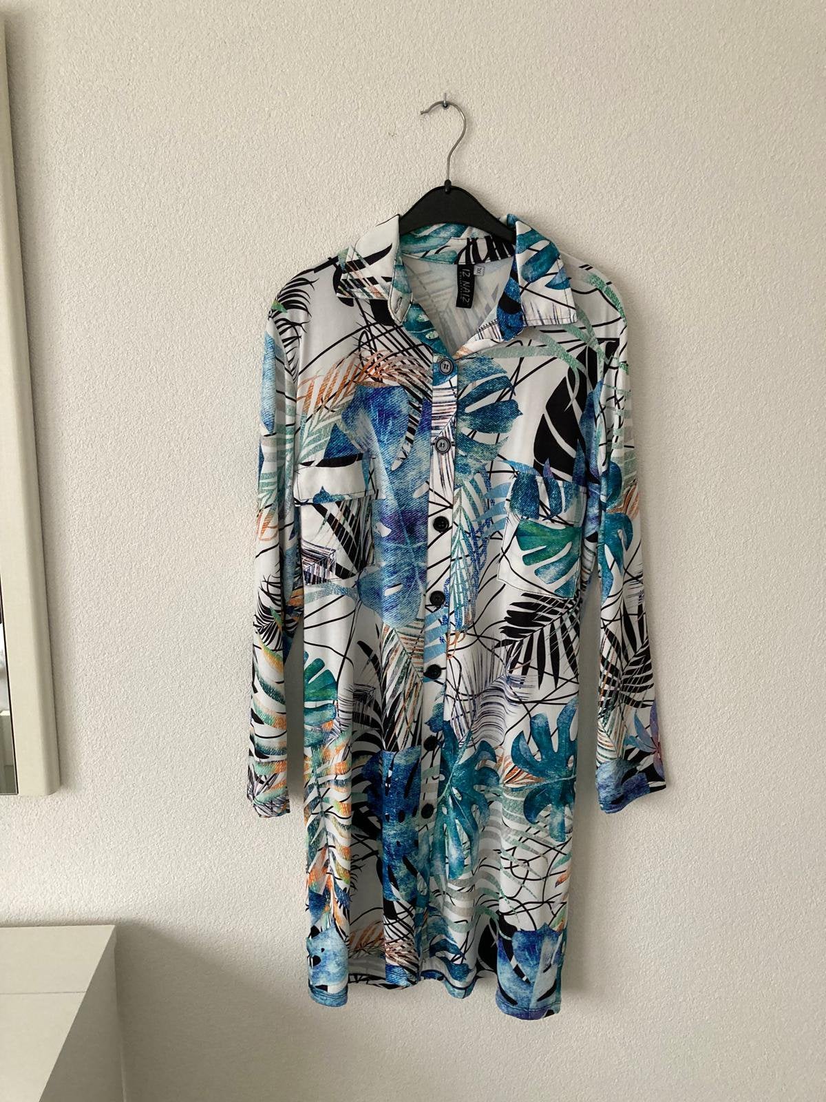 Mooie lange blouse /tuniek iz naiz maat xxl, 46, Ophalen of Verzenden, Zo goed als nieuw, Maat 46/48 (XL) of groter, Blauw