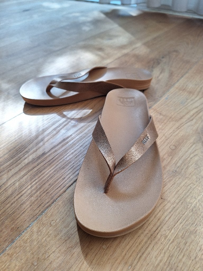 Reef slippers, brons, maat 38,5, Slippers, Overige kleuren, Verzenden, Zo goed als nieuw