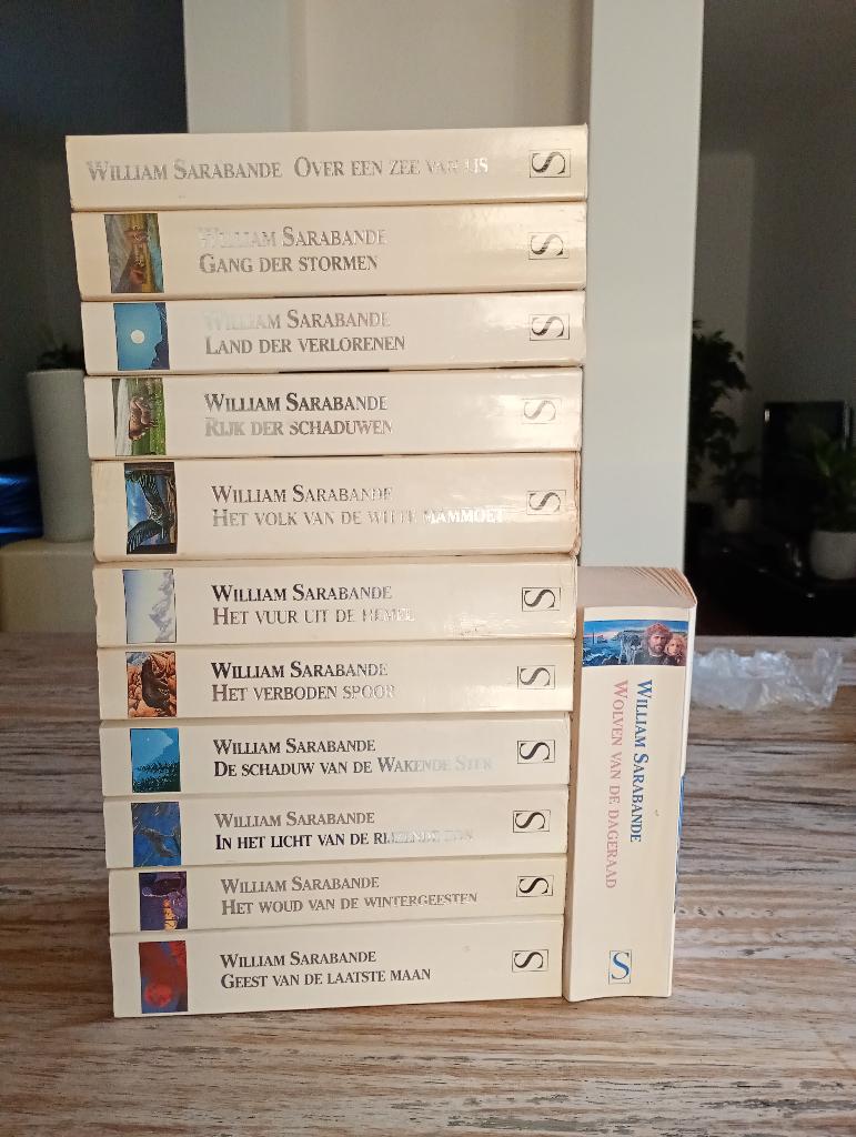 William Sarabande KInderen van de dageraad serie, Ophalen of Verzenden, Gelezen, William Sarabande (Joan Cline)