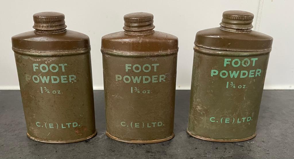 Britse foot powder blikjes WO2, Ophalen of Verzenden, Engeland