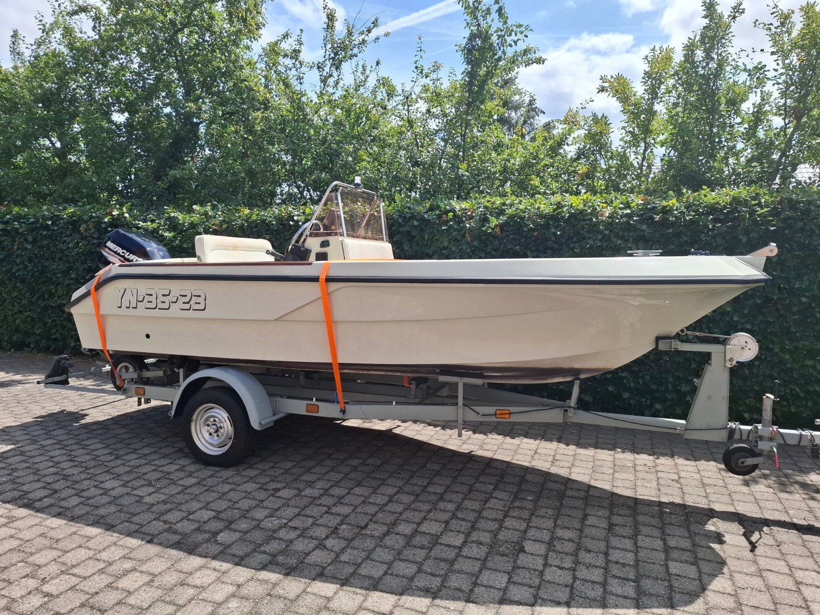 Elan 495 family consoleboot met trailer en Mercury 40pk, Ophalen, 5 m, 30 tot 50 pk, Viertaktmotor