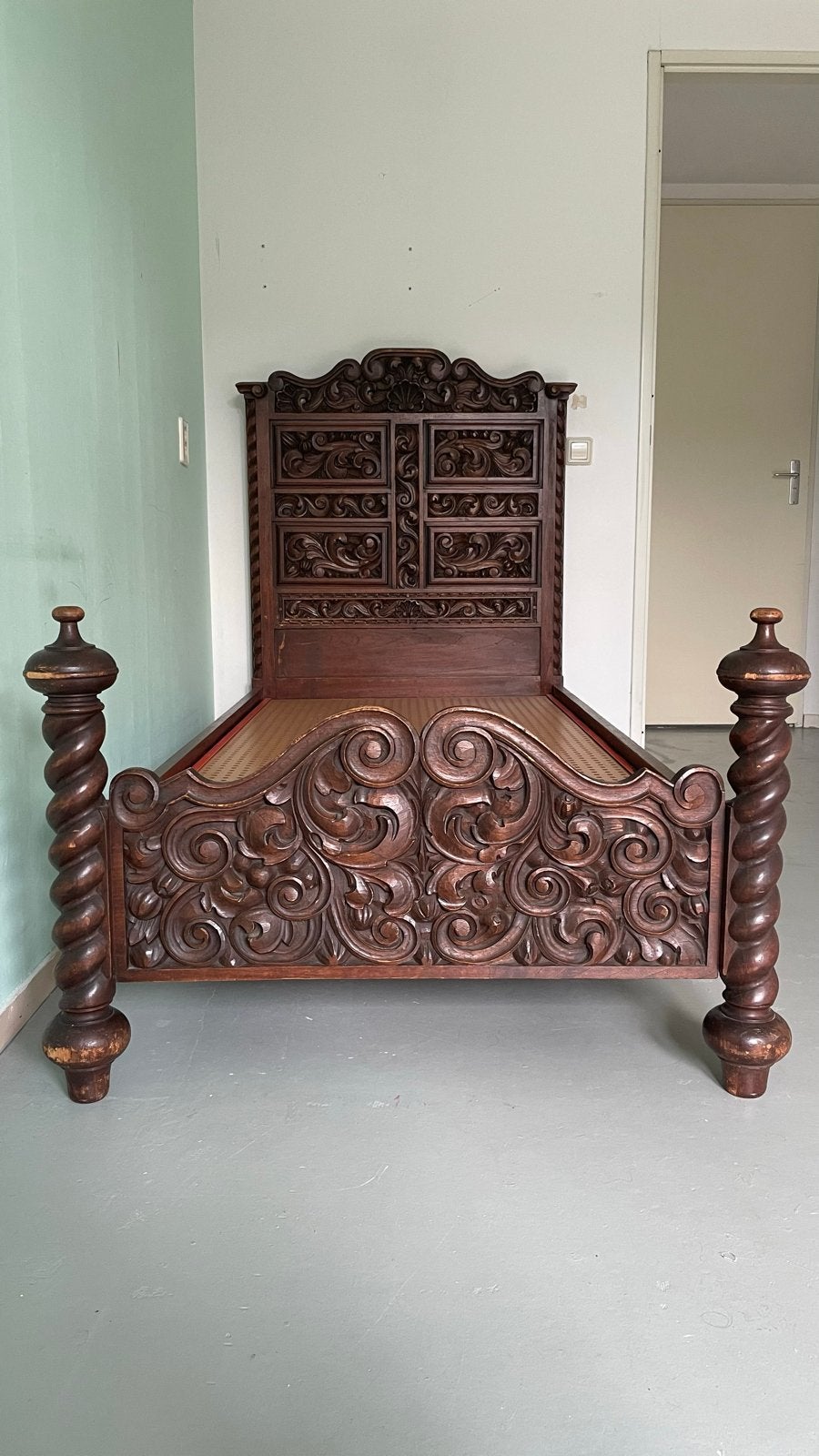 Antiek Mexicaans bed 90x190 uit 1920, Ophalen