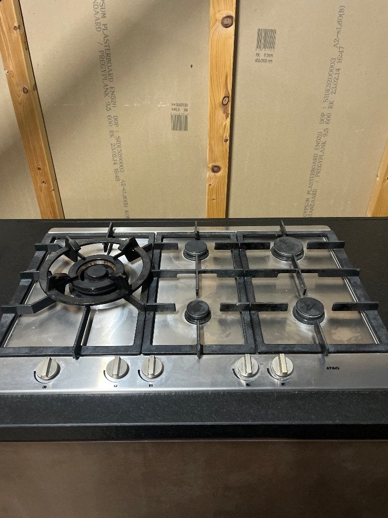 Keuken Compleet met APP 120Keukens op voorraad Nr. 2989, Ophalen, Zo goed als nieuw, Hoekkeuken, Greeploos