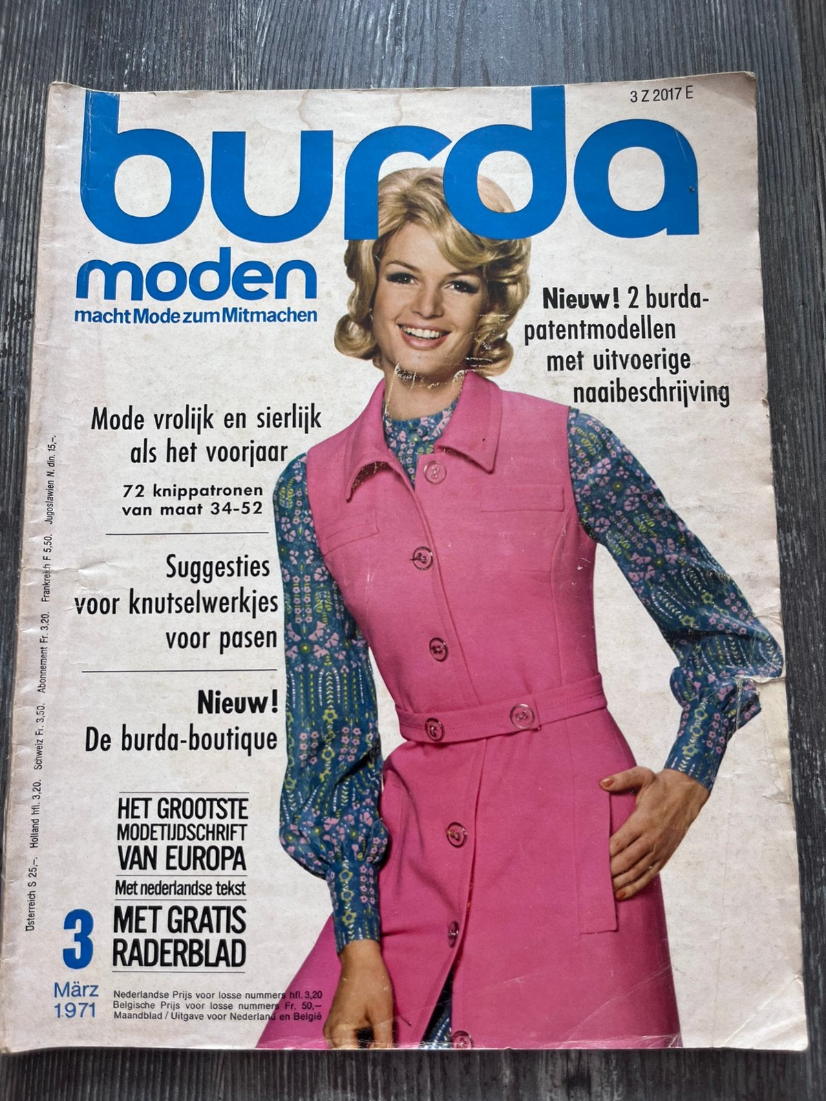 Burda (style) maart 1971, Ophalen of Verzenden, Zo goed als nieuw, Vrouw, Burda