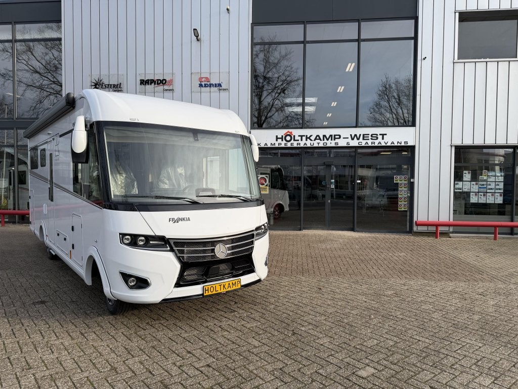 Frankia Platin Plus incl. E&P level,300Ah Lit, Caravans en Kamperen, Campers, Vloeistofverwarming, Bedrijf, Diesel, Rondzit