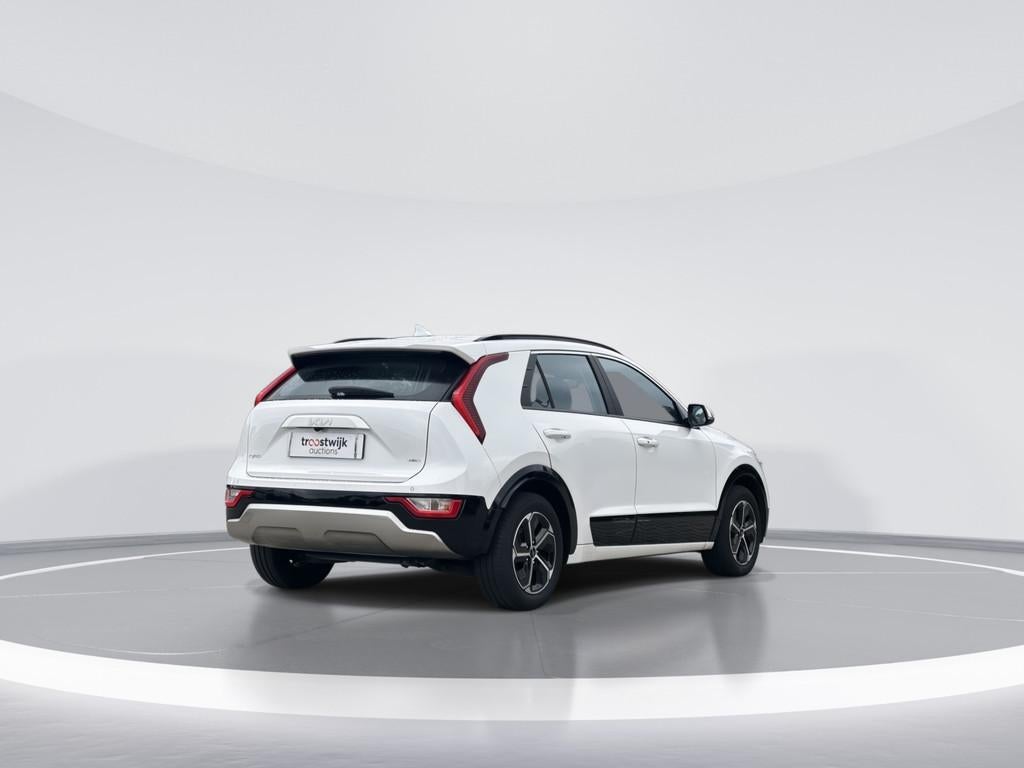 Kia Niro 1.6 GDi Hybrid ExecutiveLine |SCHADE PORTIER+DORPEL, 1374 kg, Gebruikt, 150 pk, Leder en Stof