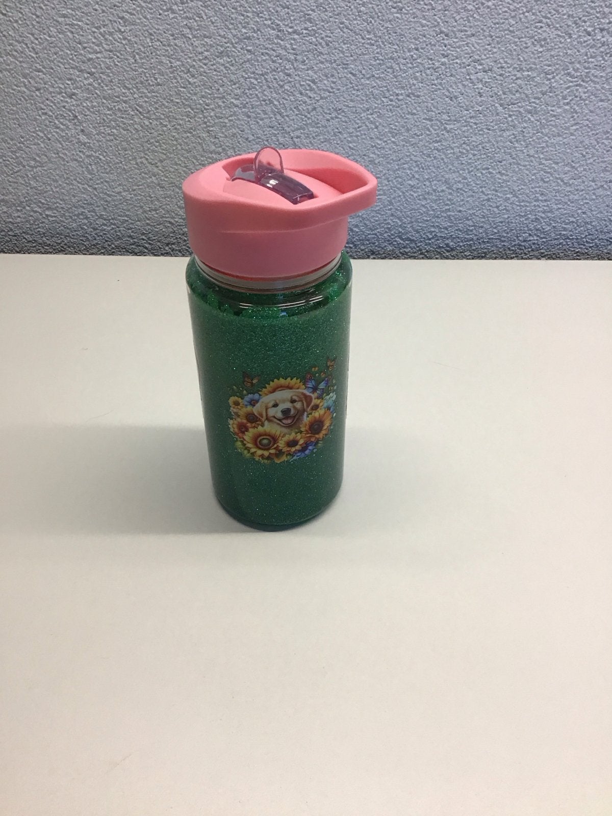 Groene glitter drinkfles met puppy en zonnebloemen, Groen, Verzenden, Overige stijlen, Nieuw