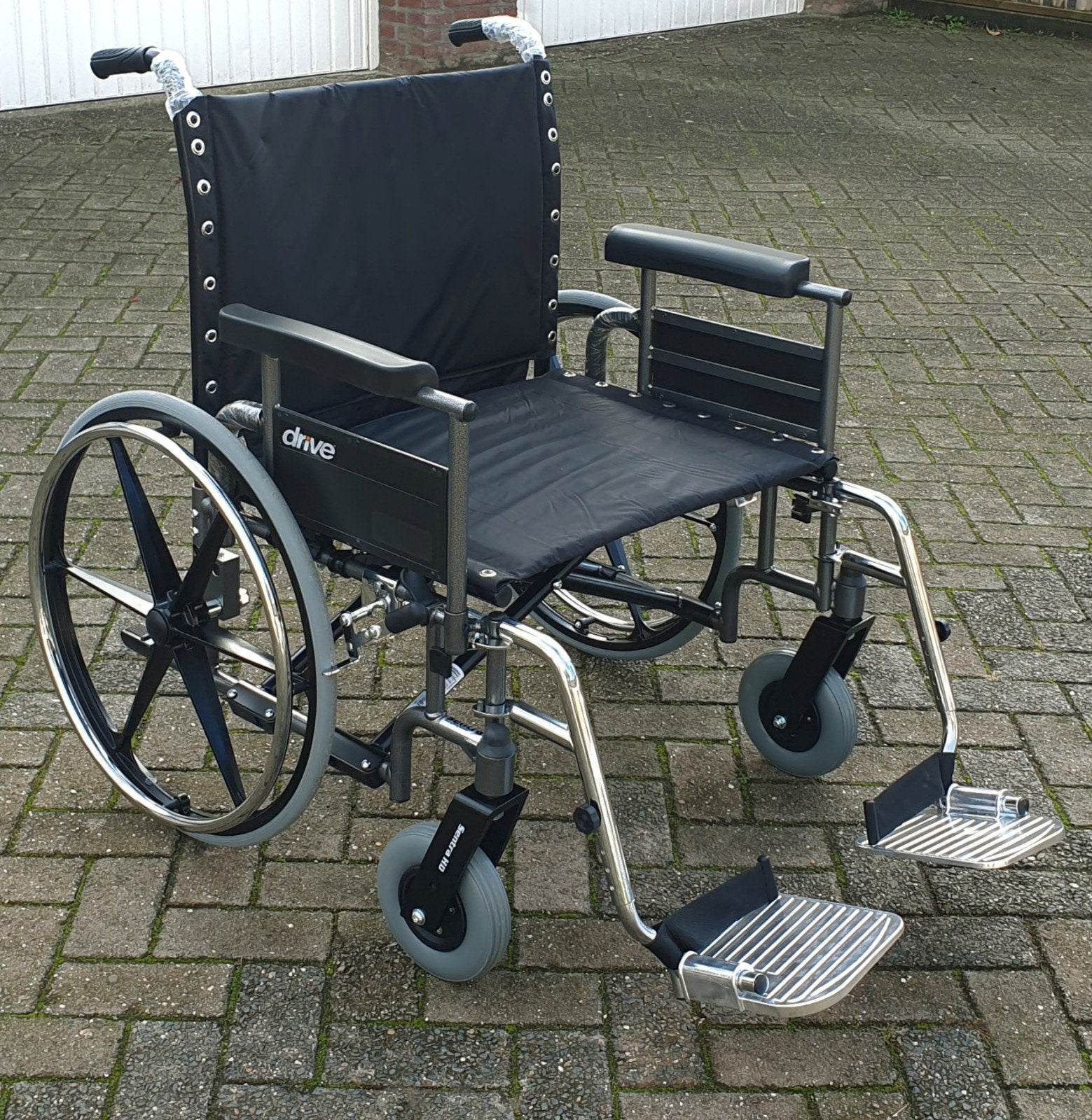 Extra brede rolstoel inklapbaar 66 cm breed merk Drive NIEUW, Drive, Drive, Nieuw, Duwrolstoel