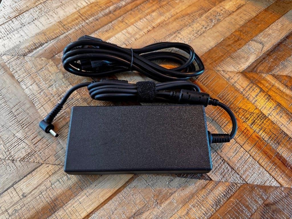 Laptop Adapter / Oplader ADP-180MB K Delta Electronics, Ophalen of Verzenden, Zo goed als nieuw, Delta Electronics