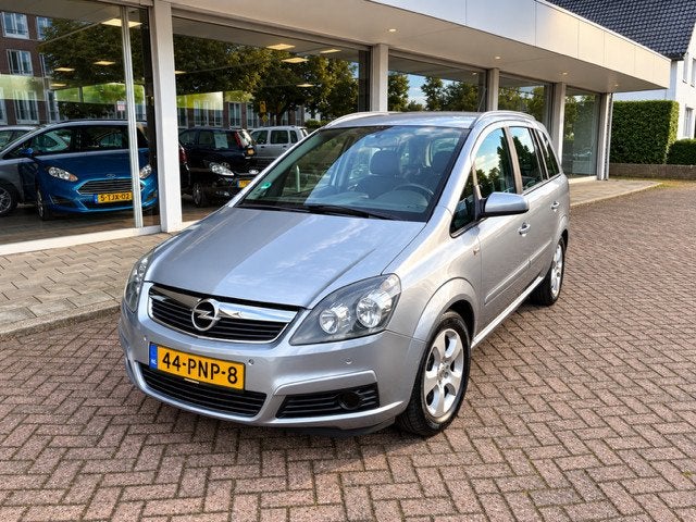 Opel Zafira 1.8 Executive//Automaat, Stof, Gebruikt, Zwart, 4 cilinders