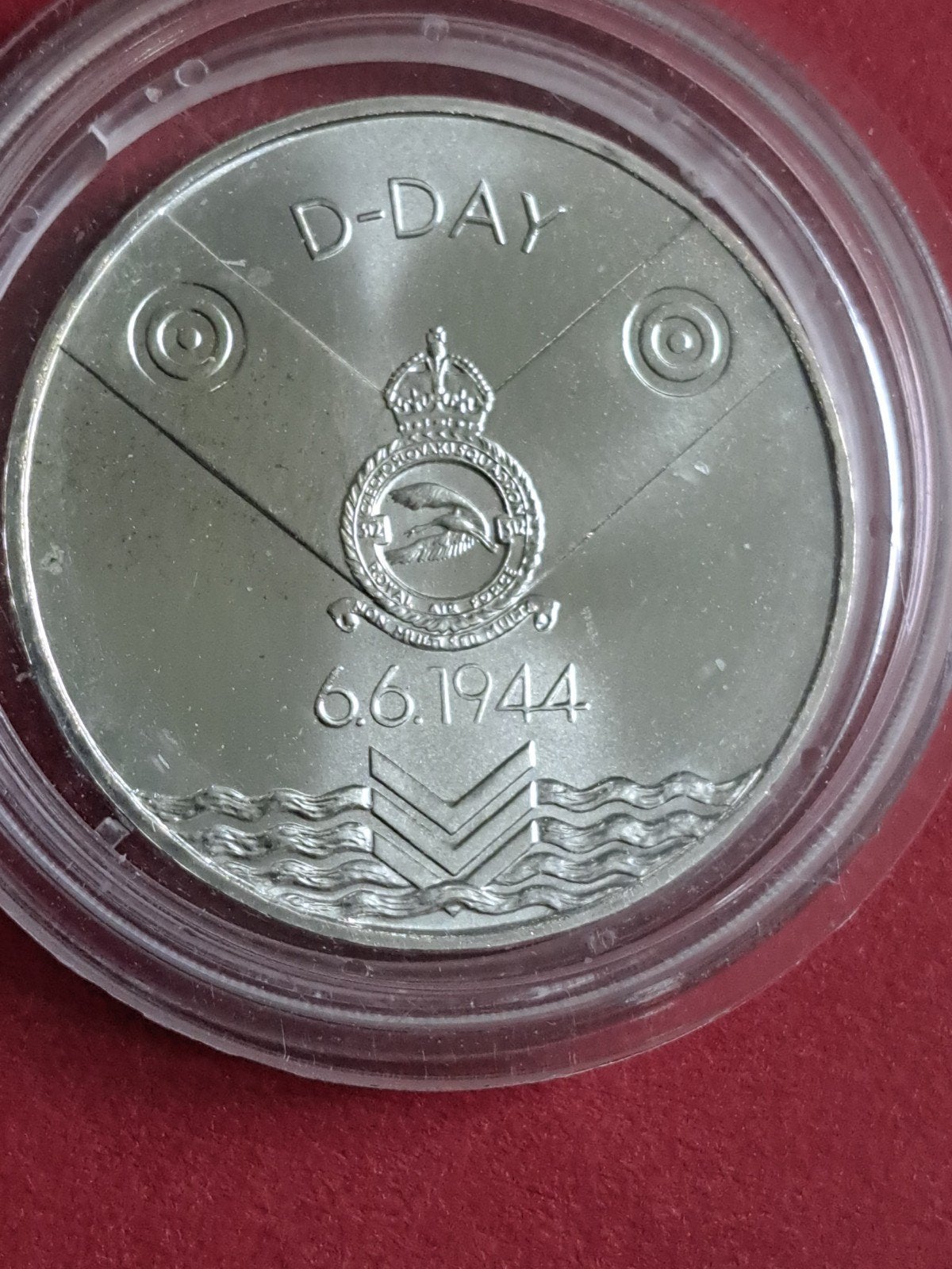 Slowakije 200 korun 1994 D-day UNC, Ophalen of Verzenden, Overige landen, Losse munt, Zilver