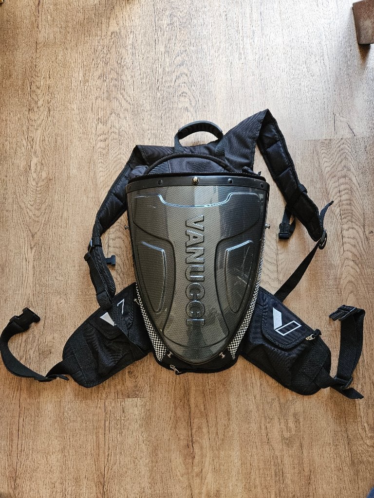 Vanucci waterdichte hardshell motortas, Ophalen, Gebruikt