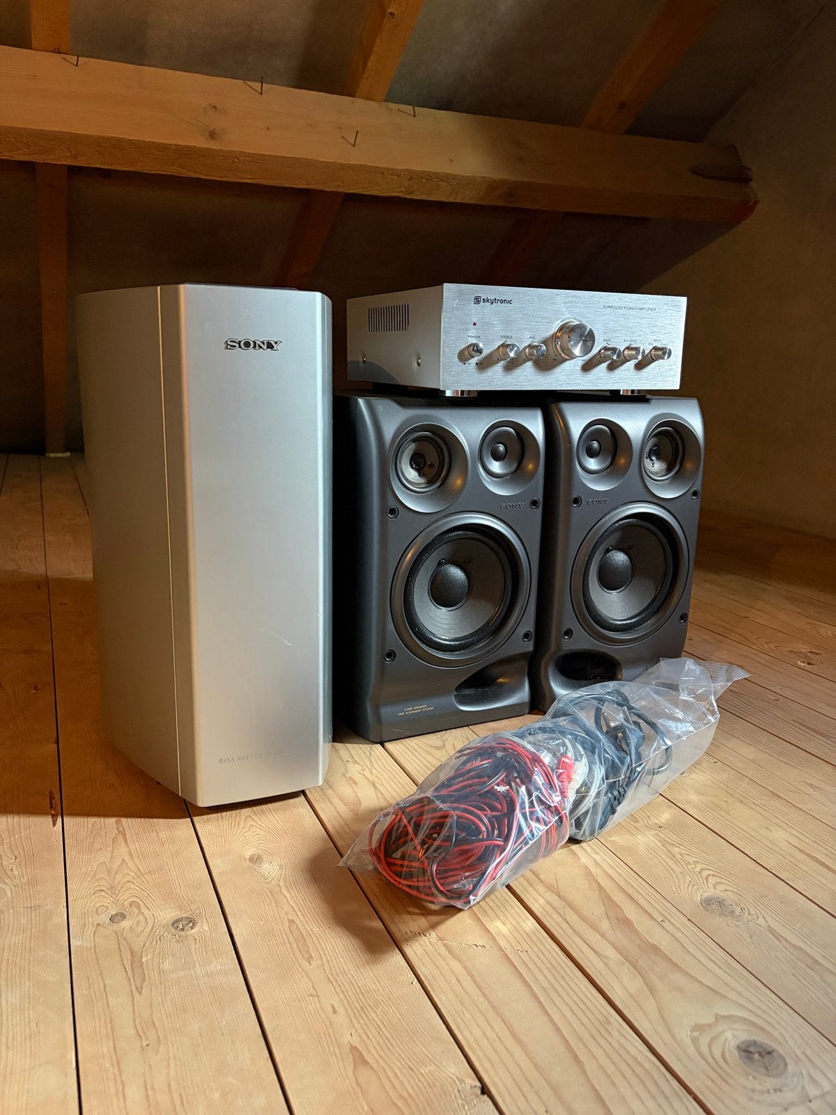 Skytone Versterker met Sony Speakers en Subwoofer, Ophalen, Gebruikt, Losse componenten, Sony