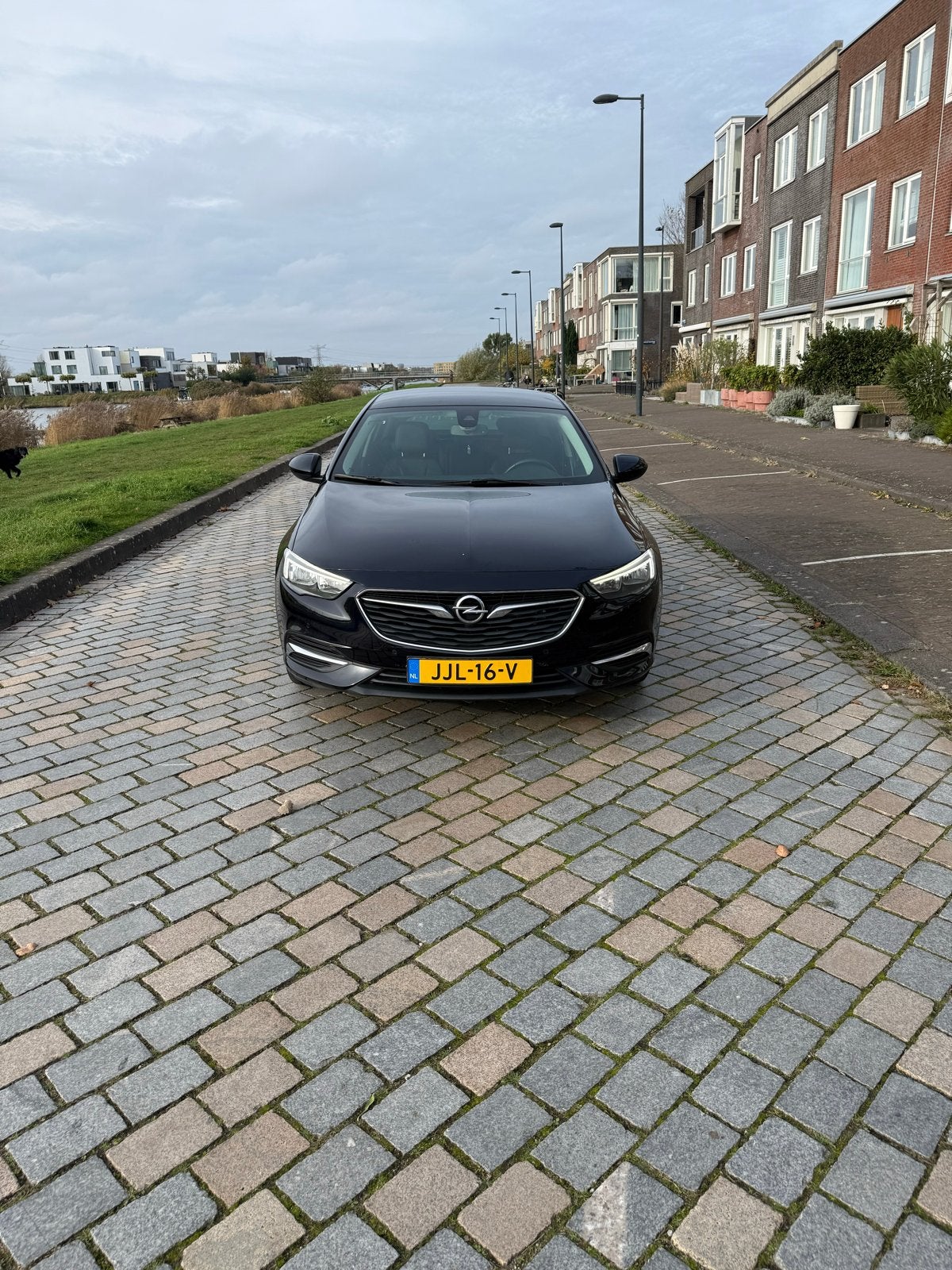 Opel Insignia 1.6 Cdti 136pk Start/stop Aut 2018 Blauw, Auto's, Opel, Zwart, 4 cilinders, Blauw, Diesel