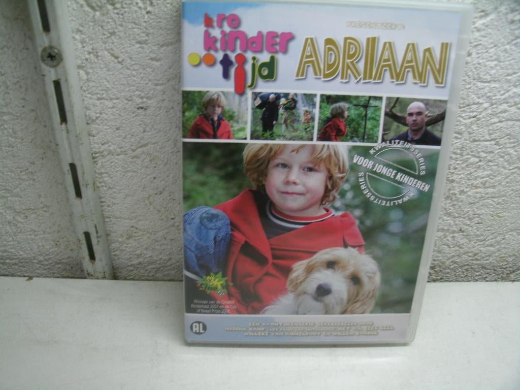 dvd 281k kro kinder tijd adriaan, Alle leeftijden, Ophalen of Verzenden, Zo goed als nieuw
