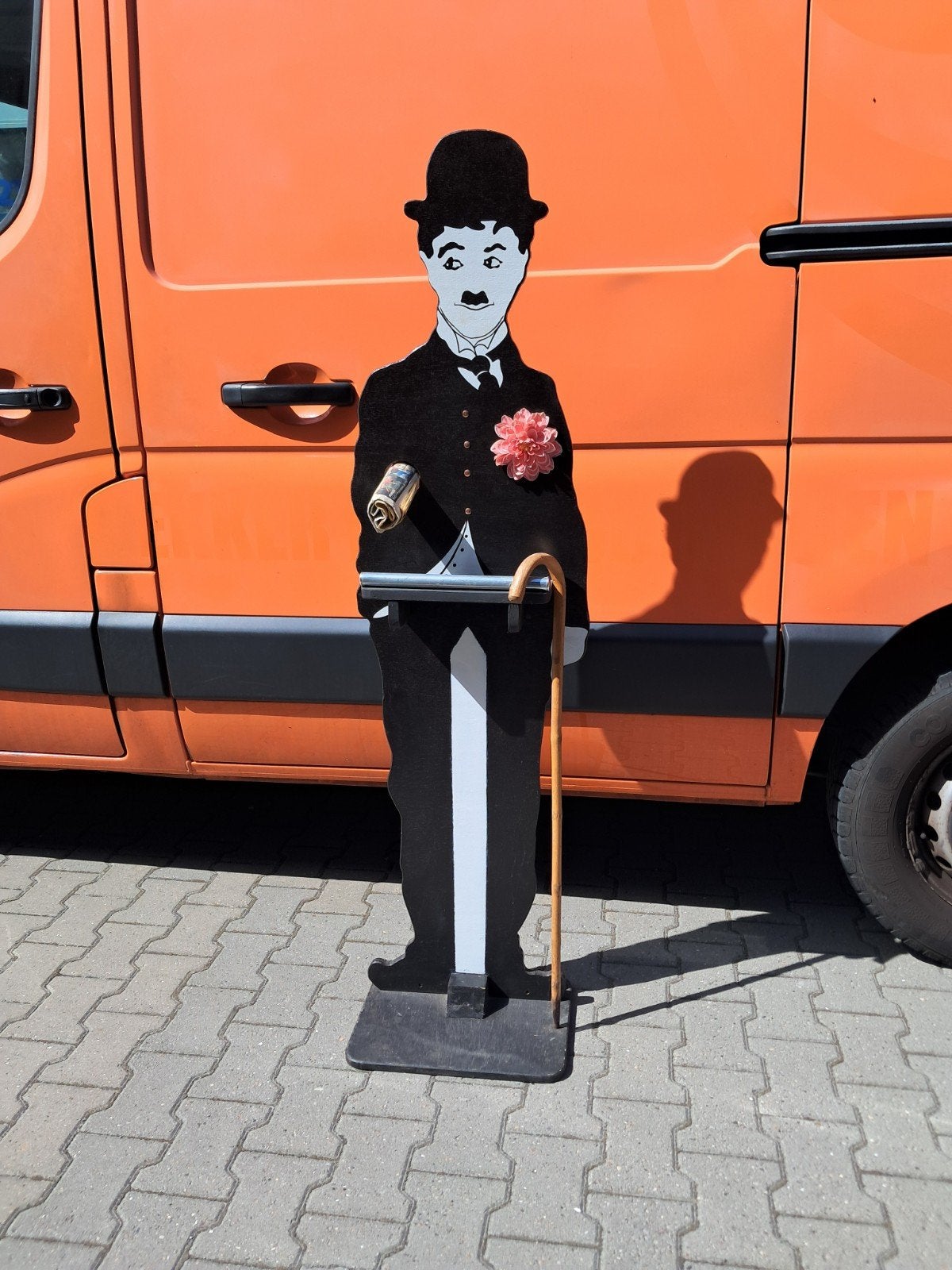 Charly Chaplin 2d beeld hout groot, verkeert in nette staat., Ophalen, Eu, Gebruikt, Beeldje, Replica of Model
