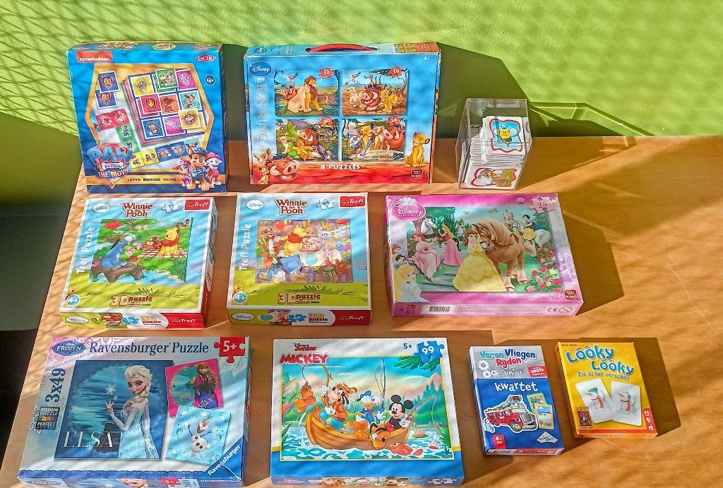 Puzzels Disney World en Nickelodeon, Ophalen of Verzenden, 500 t/m 1500 stukjes, Zo goed als nieuw, Legpuzzel
