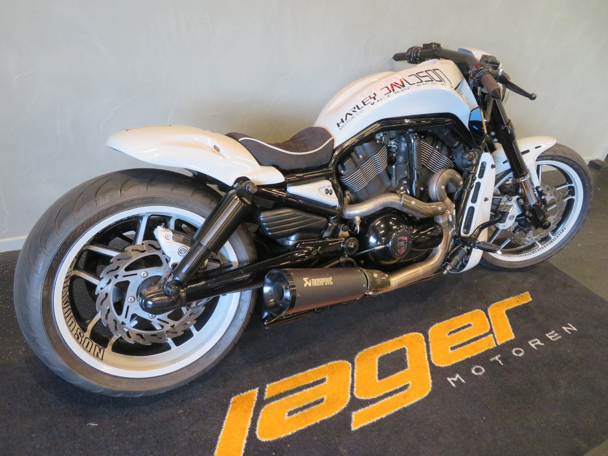 Harley-Davidson VRSCDX-ANV NIGHT ROD 5HD SPECIAL (bj 2012), Motoren, Chopper, Gebruikt, Bedrijf
