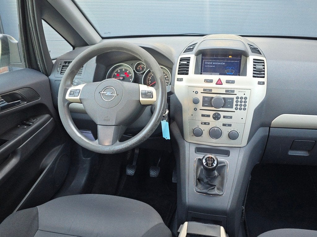 Opel Zafira 1.8 Temptation 7persoons |Airco |Trekhaak, Auto's, Opel, Voorwielaandrijving, Gebruikt, 4 cilinders, Zilver of Grijs