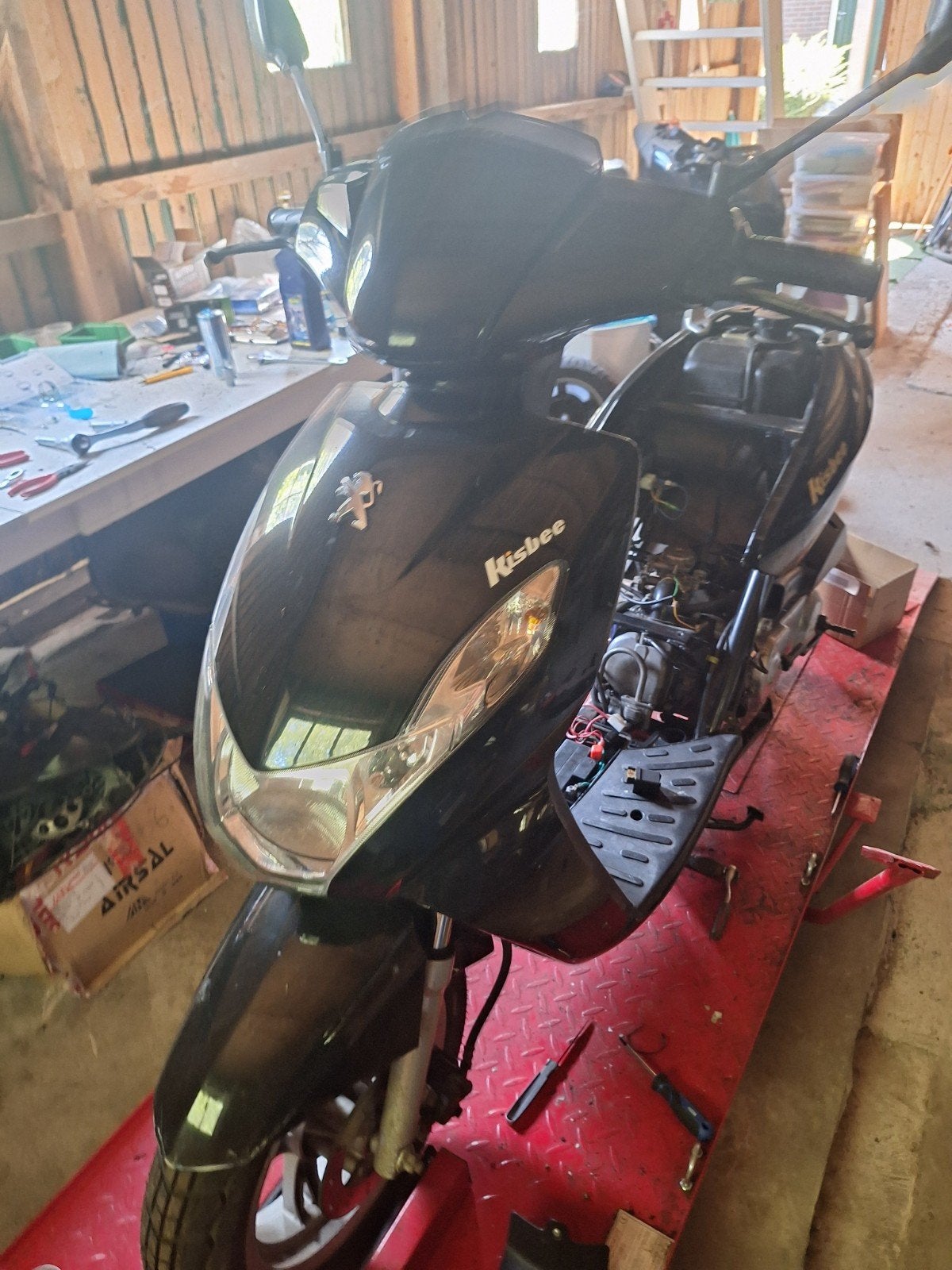 Peugeot Kisbee - Start niet - Voor onderdelen/reparatie, Fietsen en Brommers, Ophalen, Gebruikt, Overige modellen, Maximaal 45 km/u