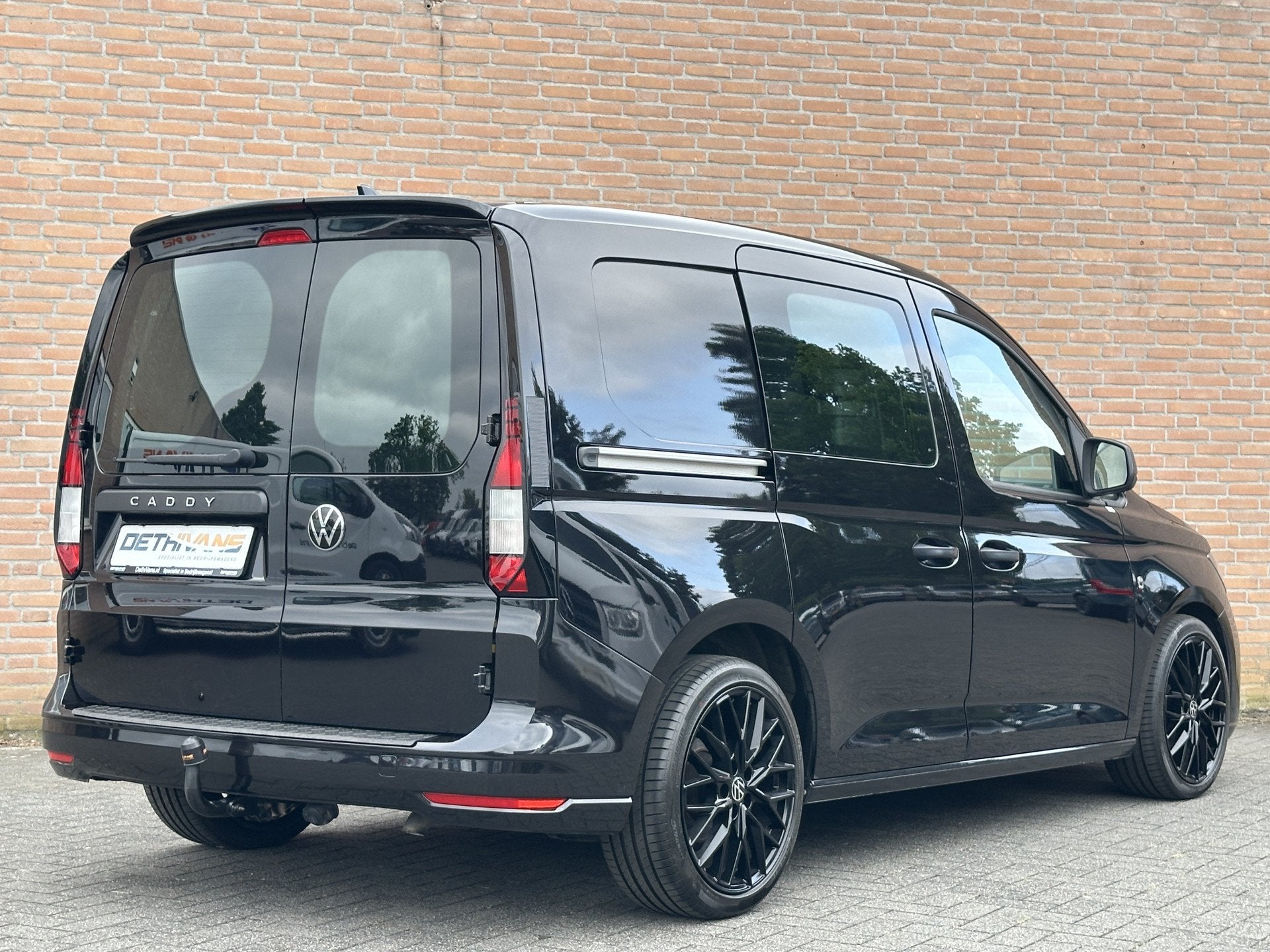 Volkswagen Caddy Cargo 122PK Aut. Cruisecontrol / Trekhaak /, Auto's, Stof, Gebruikt, Met garantie (alle), Volkswagen