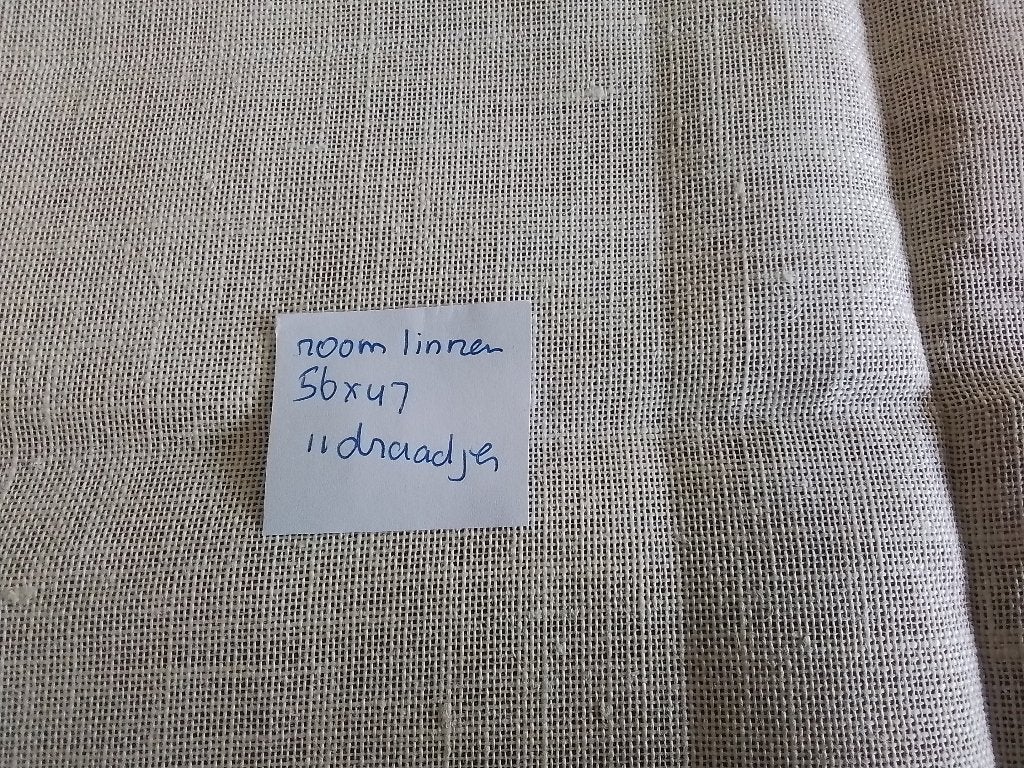 Room linnen 56 x 47 cm, 11 draadjes, Ophalen of Verzenden, Zo goed als nieuw, Handborduren, Onderdeel of Toebehoren